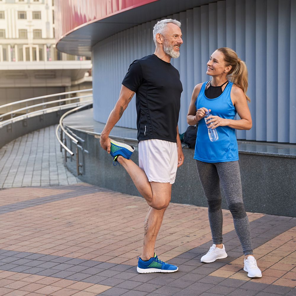 Why You Should Choose an Orthopedic Surgeon Who Offers Both Non-Surgical and Surgical Options