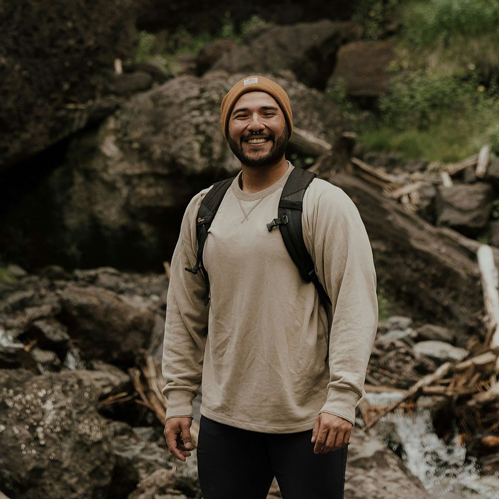 The Ultimate Guide to Shoulder Pain: Causes, Treatment Options, and Regenerative Solutions